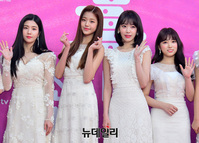 [서울가요대상] 걸그룹 아이즈원, 삼촌팬들 입가에 미소