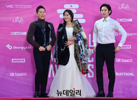 [서울가요대상] 신동엽-김희철-김소현 "서가대 MC로 왔어요"