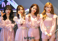 [포토] 우주소녀 '오늘은 핑크핑크 해'