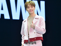 [포토] 세븐틴 디노, 캐럿 마음 흔드는 아이컨텍