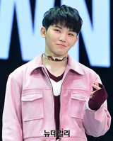 [포토] 세븐틴 우지, 소년스러운 미소