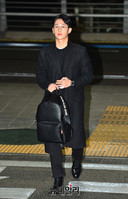 [포토] 배우 정해인 "하와이로 화보 촬영가요"