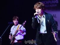 [포토] 싱글앨범 들고 돌아온 밴드 '딕펑스'