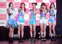 [포토] 컴백한 걸그룹 '네온펀치'