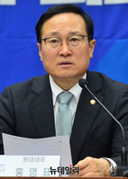 [포토] 발언하는 홍영표 민주당 원내대표