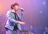 [포토] 귀를 즐겁게 해주는 뮤지컬 배우 김태오