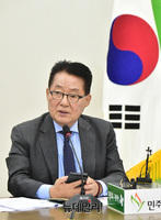 [포토] 발언하는 박지원 민주평화당 의원