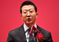 [포토] 인사말하는 방성훈 스포츠조선 대표