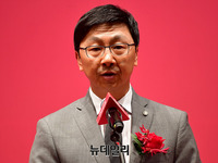 [포토] 코카콜라 체육대상서 인사말하는 이창엽 한국 코카콜라 대표