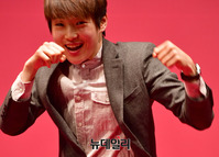 [포토] 복싱 포즈 취하는 오연지 선수