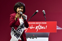 [포토] 지지호소 하는 김순례 자유한국당 최고위원 후보