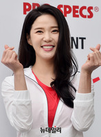 [포토] 모델 레이양, 사랑스러운 하트 포즈