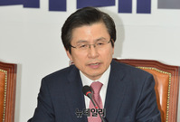 [포토] 연석회의서 발언하는 황교안 대표