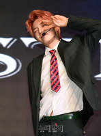 [포토] 랩 맡은 신인 보이그룹 '아스틴' 형석