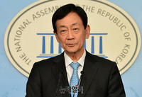 [포토] 행안부 장관 지명 소감 밝히는 진영 후보자