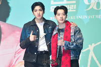 [포토] 조각미남 비주얼로 여심녹이는 우석-관린