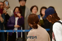 [포토] 성관계 동영상 유포 혐의 정준영, 묵묵부답 입국