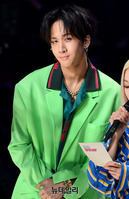 [포토] 가수 라비, 여심 녹이는 눈빛