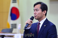 [포토] 자유진영 시국토론회, 축사하는 김영우