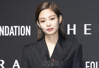 [포토] 블랙핑크 제니, 시크한 매력