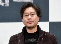 [포토] 전직 형사반장 역 맡은 배우 유재명