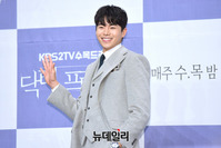 [포토] 배우 박은석, 매력적인 미소