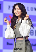 [포토] 에버글로우 시현 "데뷔했어요"