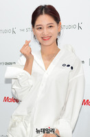 [포토] 가수 김재경, 남심 훔치는 예쁜 도둑 