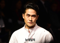 [포토] 배정남, 상남자의 런웨이