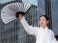 [포토] '천안함 46용사' 추모 안무 선보이는 오이화