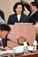 [포토] 모두발언 하는 박영선 중소벤처기업부 장관 후보자