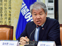 [포토] 국회 찾은 김수현 청와대 정책실장