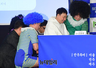 [포토] 제작발표회 입장하는 클론 강원래