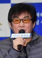 [포토] 인사말하는 전영록