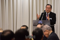 [포토] 우남 이승만 전집 기념식, 기념사하는 이종찬 위원장