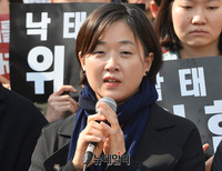 [포토] '낙태죄' 관련 발언하는 김수정 변호사