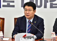 [포토] 발언하는 정용기 정책위의장