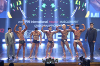 [포토] 탄탄한 근육 뽐내는 클래식 톨 부문 1위 김정욱