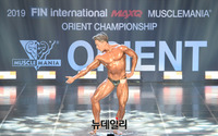 [포토] 클래식 단일라운드·보디빌딩 부문 1위 차지한 이동민 선수