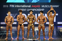 [포토] 박윤서 선수, 머슬마니아 보디빌딩 65kg 이하 부문 1위 