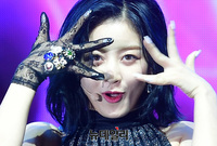 [포토] 성숙해진 '트와이스' 컬러 바꾸고 가요계 복귀