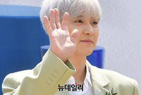 [포토] 화이트 헤어로 변신한 엑소 찬열