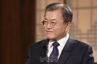 [포토] 취임2주년 특별대담 갖는 文대통령