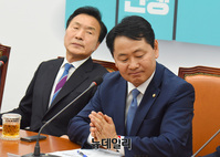 [포토] 최고위원회의 참석한 손학규-김관영