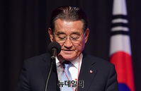 [포토] 한미우호의밤, 기도하는 김진영 전 육군참모총장