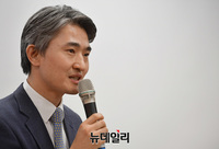 [포토] 축사하는 김인제 서울시 도시계획관리위원장