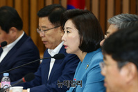 [포토] 자유한국당 '재해 및 건전재정 추경 긴급토론회'