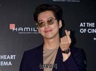 [포토] 낭궁민, 행복한 손하트