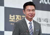 [포토] 수석보좌관으로 안방 복귀하는 임원희