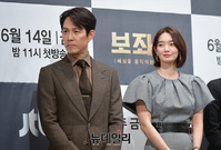 [포토] 정치드라마 '보좌관'서 호흡 맞추는 '이정재-신민아'